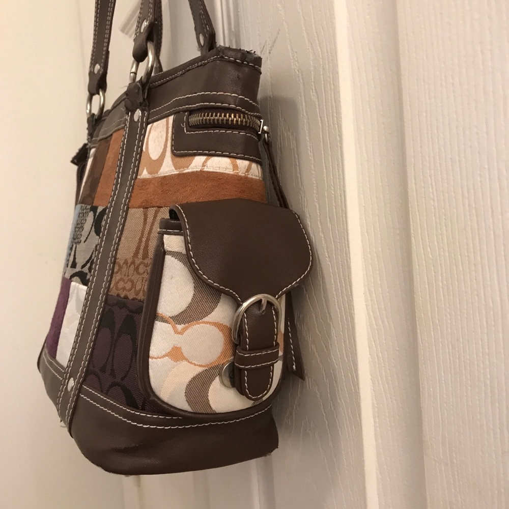 Authentic Coach Handbag - Picture 5 of 6